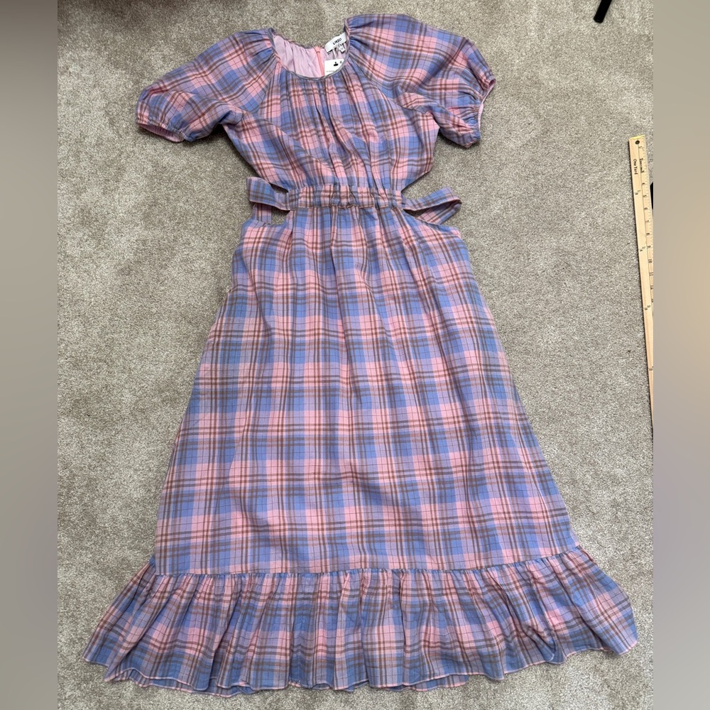 LIKELY - Payson Side Cutout Plaid Midi Dress In Lilac
Sachet - Size 10 - NWT - Picture 3 of 16